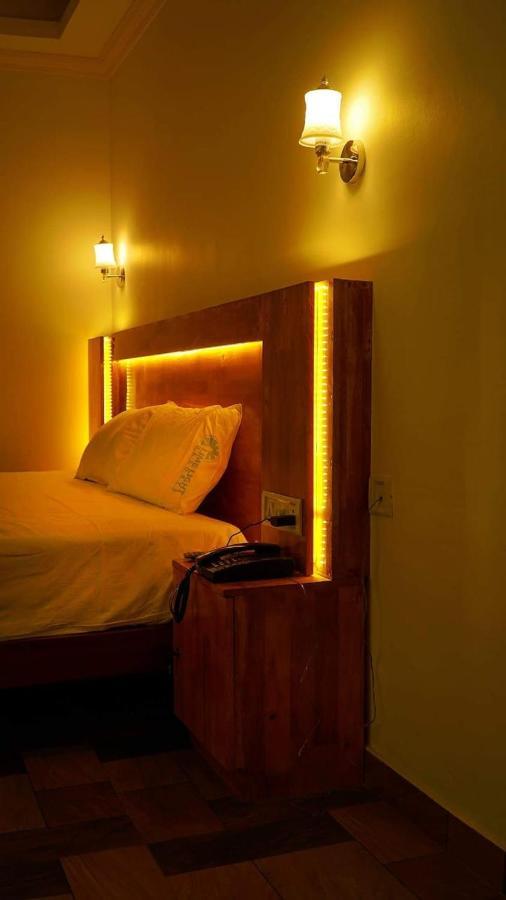 Lime Light Resort Munnar Eksteriør billede