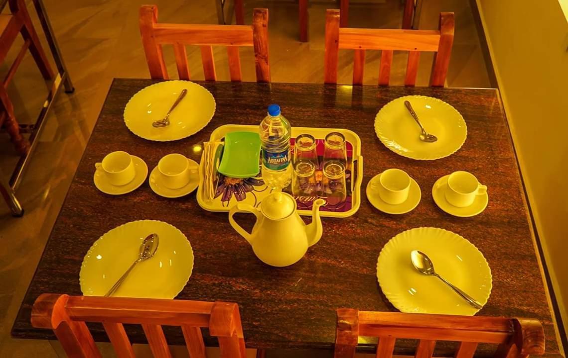 Lime Light Resort Munnar Eksteriør billede