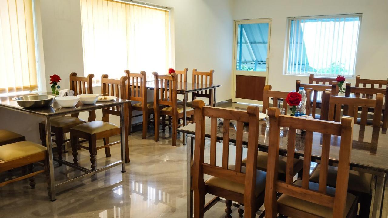 Lime Light Resort Munnar Eksteriør billede